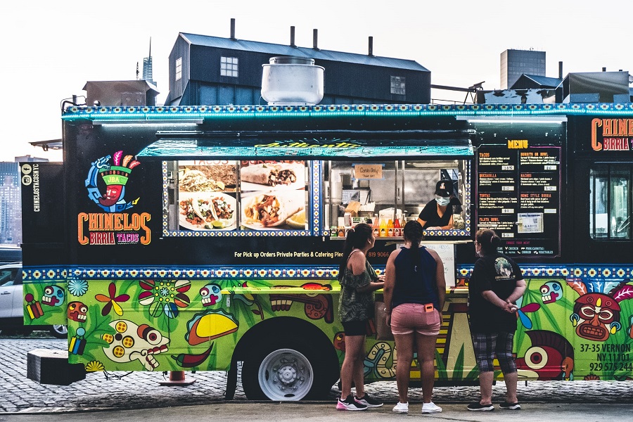 benefits of starting a food truck